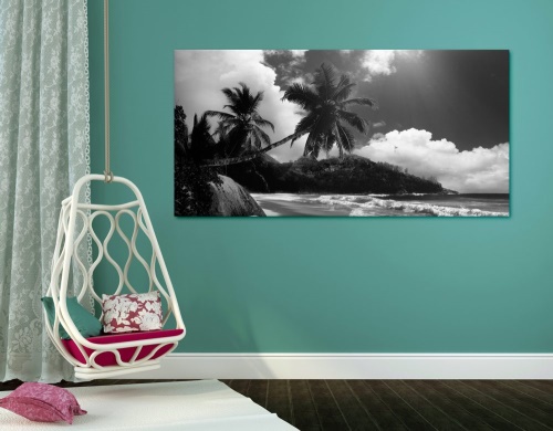 Obraz nádherná pláž na ostrově Seychely v černobílém provedení