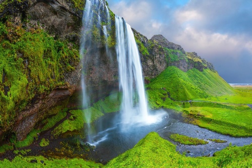 Fototapeta majestátní vodopád na Islandu