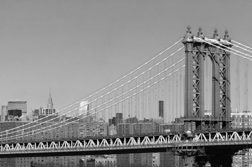 Tapeta most v New Yorku černobílý