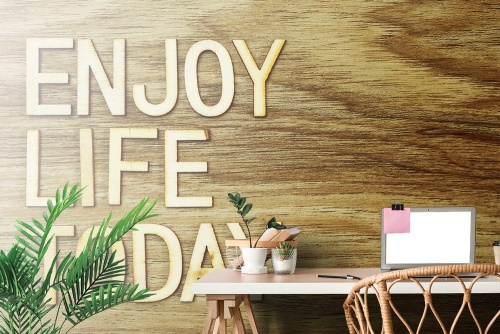 Samolepící tapeta s citátem - Enjoy life today cm