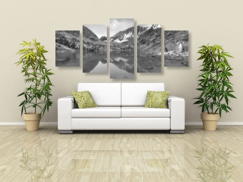 5- dílný obraz majestátní hory v černobílém provedení