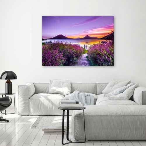 Obraz na plátně Krajina Levandulového jezera