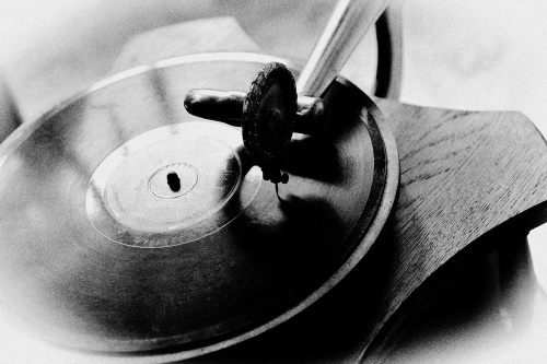 Samolepící fototapeta černobílý starožitný gramofon