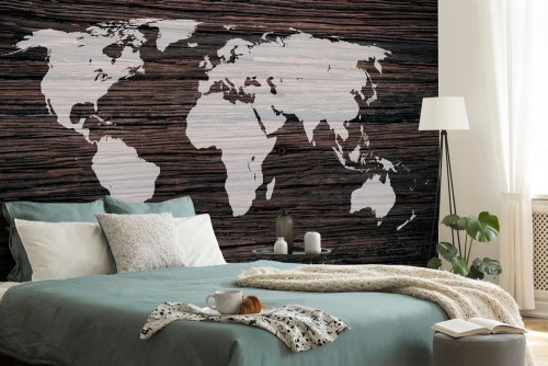 Tapeta mapa světa na dřevěném pozadí