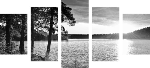 5-dílný obraz západ slunce nad jezerem v černobílém provedení