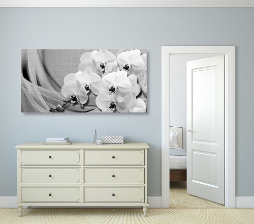 Obraz orchidej na plátně v černobílém provedení