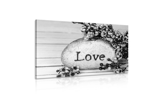 Obraz s nápisem na kameni Love v černobílém provedení