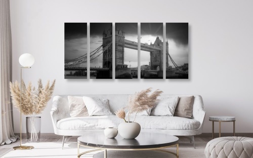 5-dílný obraz západ slunce nad Tower Bridge v černobílém provedení