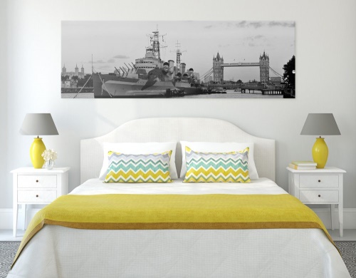 Obraz nádherná loď na řece Temže v Londýně v černobílém provedení